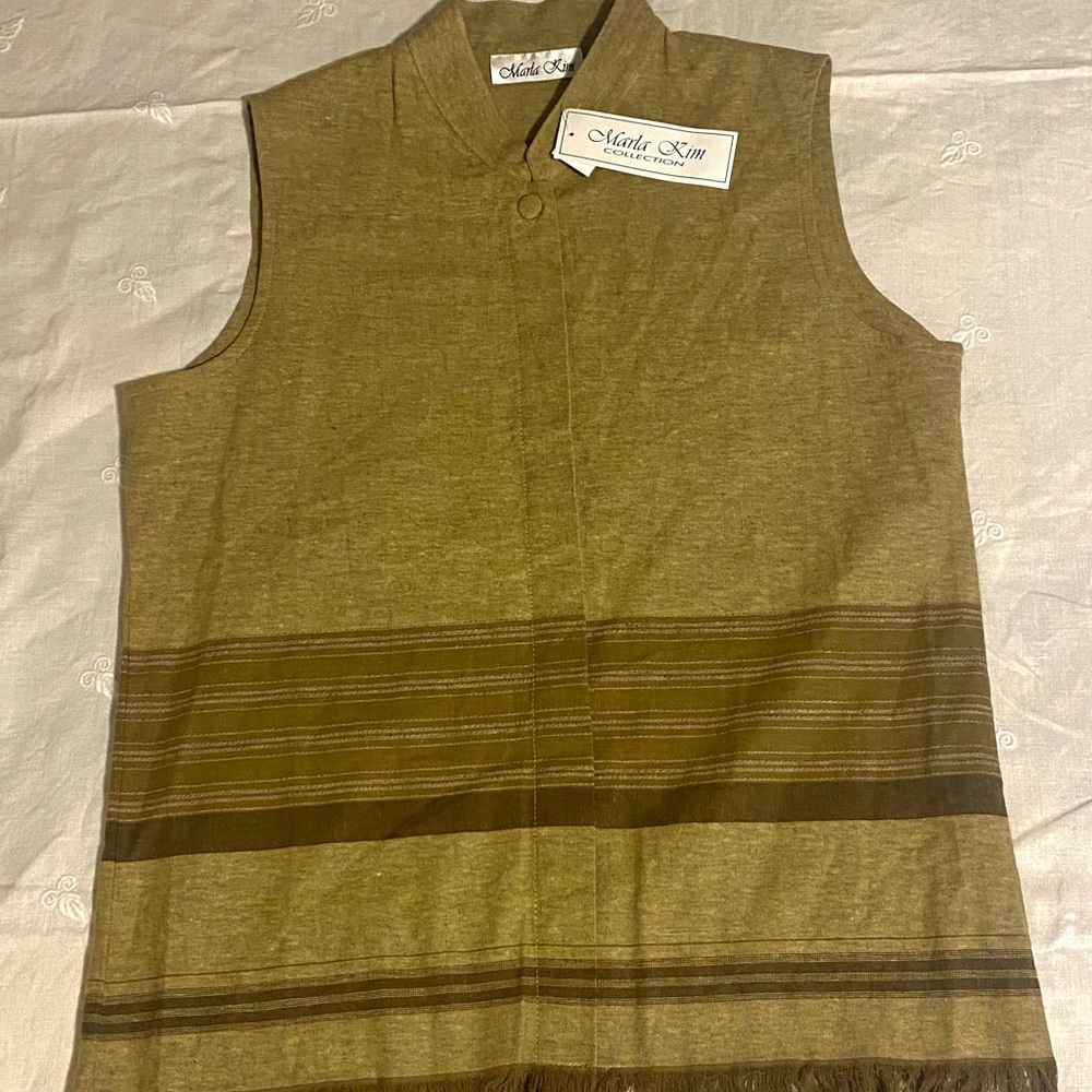 Marla Kim Sleeveless Olive Top